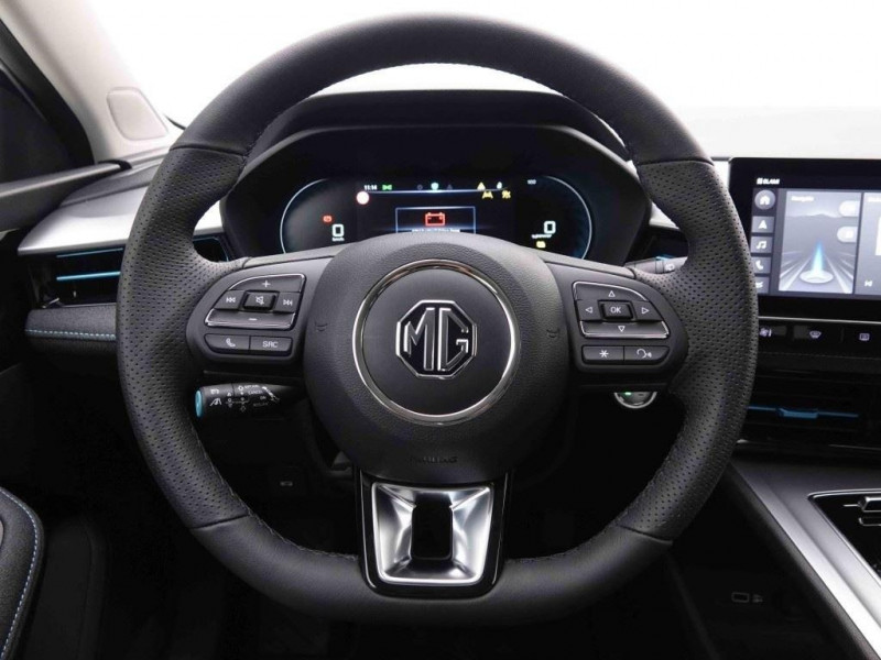 Photo 4 de l'offre de MG Motor MG5 61 kWh Long Range 400km WLTP Luxury à 26898€ chez Carlyss automobiles Vitré