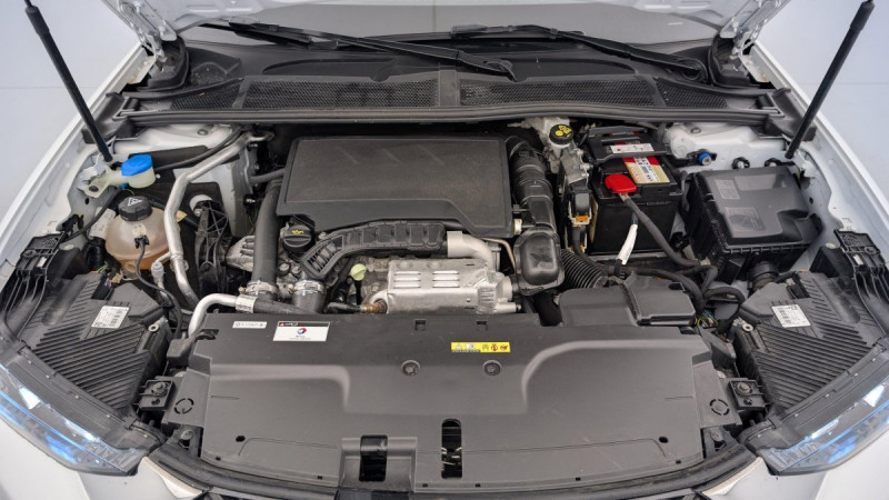 Photo 20 de l'offre de DS DS4 PureTech 130 EAT8 Rivoli à 22620€ chez Carlyss automobiles Vitré