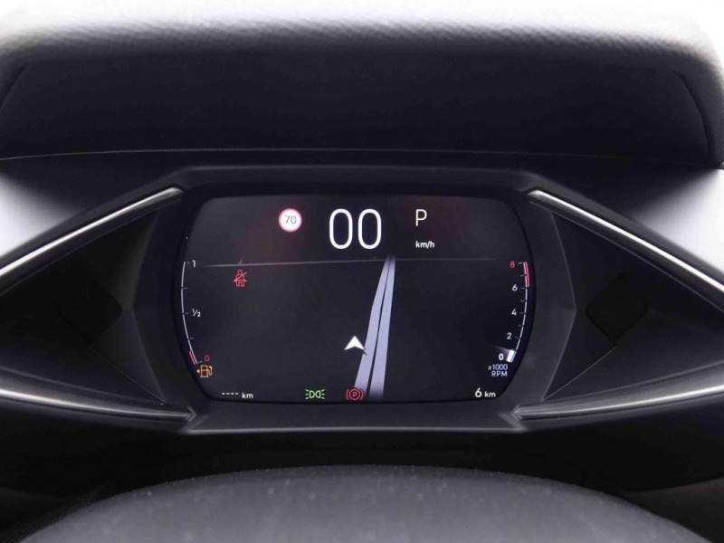 Photo 13 de l'offre de DS DS3 Crossback 1.2 T 130 EAT8 Antoine De Saint Exupery à 25518€ chez Carlyss automobiles Vitré