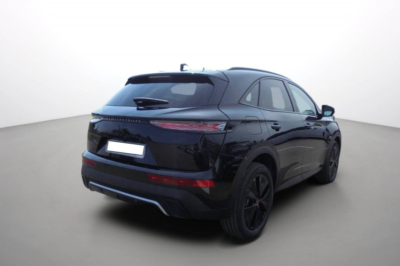 Photo 2 de l'offre de DS DS7 BlueHDi 130 EAT8 Performance Line à 34398€ chez Carlyss automobiles Vitré