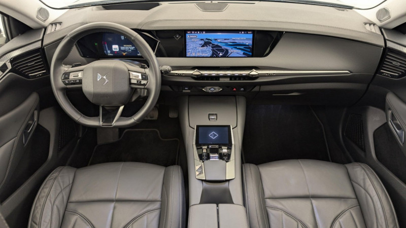 Photo 13 de l'offre de DS DS4 PureTech 130 EAT8 Cross Rivoli à 23638€ chez Carlyss automobiles Vitré