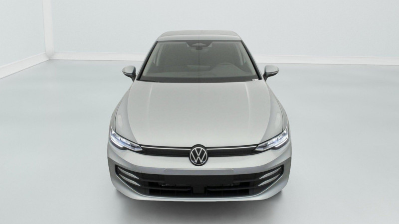 Photo 2 de l'offre de VOLKSWAGEN GOLF 8 1.5 ETSI EVO2 150 DSG7 LIFE PLUS à 32098€ chez Carlyss automobiles Vitré