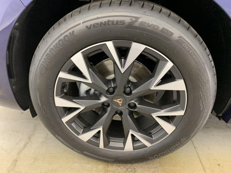 Photo 22 de l'offre de Cupra Terramar 1.5 eTSI Hybrid 150 ch DSG7 V à 36998€ chez Carlyss automobiles Vitré