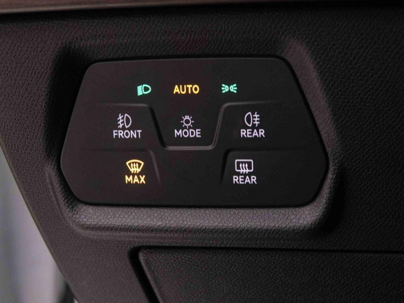 Photo 8 de l'offre de SEAT Leon ST 1.4 PHEV 204 DSG Xcellence à 25698€ chez Carlyss automobiles Vitré