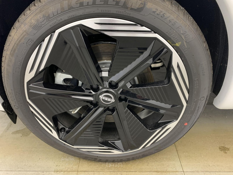 Photo 14 de l'offre de NISSAN QASHQAI e-Power 190 ch N-Design à 34498€ chez Carlyss automobiles Vitré