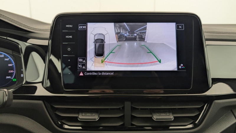 Photo 17 de l'offre de Volkswagen T-roc Cabriolet 1.5 TSI EVO 150 START/STOP DSG7 R-LINE à 29233€ chez Carlyss automobiles Vitré