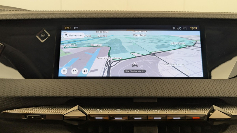 Photo 17 de l'offre de DS DS4 PureTech 130 EAT8 Rivoli à 23408€ chez Carlyss automobiles Vitré