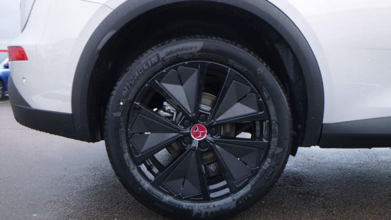 Photo 3 de l'offre de DS DS 7 BlueHDi 130 EAT8 Performance Line à 34398€ chez Carlyss automobiles Vitré