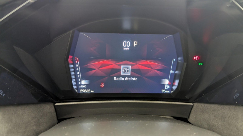 Photo 24 de l'offre de DS DS4 PureTech 130 EAT8 Performance Line+ à 24837€ chez Carlyss automobiles Vitré