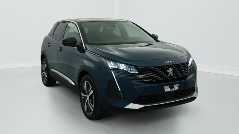 Photo 1 de l'offre de PEUGEOT 3008 Hybrid 136 e-DCS6 Allure Pack à 27562€ chez Carlyss automobiles Vitré