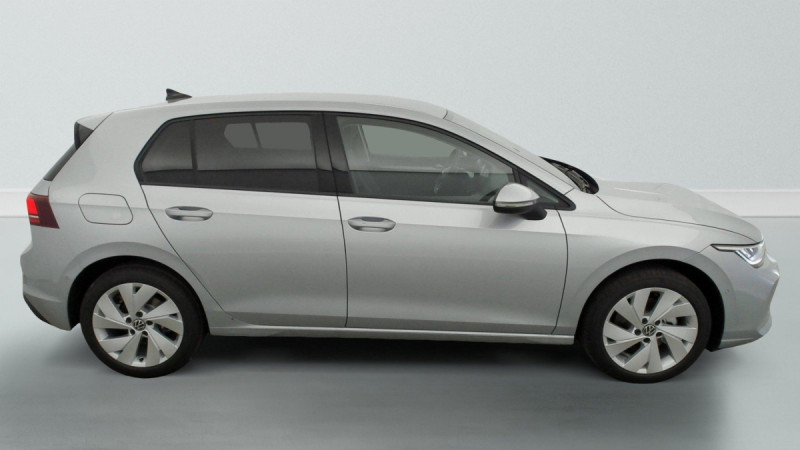 Photo 8 de l'offre de VOLKSWAGEN GOLF 8 1.5 ETSI EVO2 150 DSG7 LIFE PLUS à 30598€ chez Carlyss automobiles Vitré