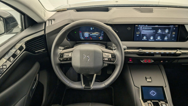 Photo 14 de l'offre de DS DS4 PureTech 130 EAT8 Rivoli à 23460€ chez Carlyss automobiles Vitré