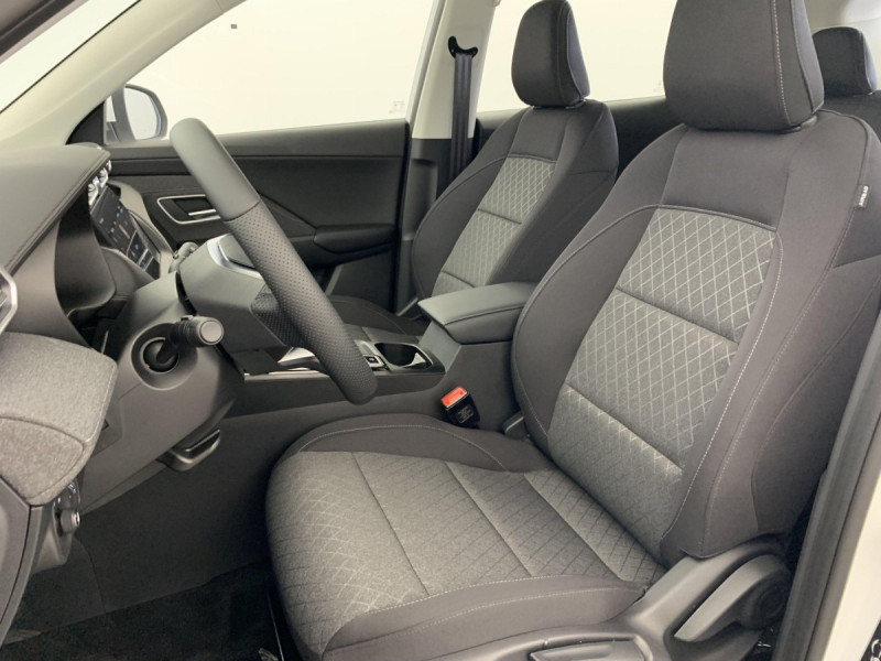 Photo 17 de l'offre de MG Motor ZS 1.5 L Hybrid+ 197 ch Comfort à 21598€ chez Carlyss automobiles Vitré