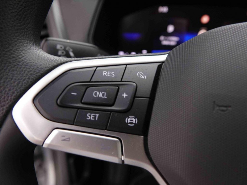 Photo 19 de l'offre de VOLKSWAGEN T-cross 1.0 TSi Life à 22267€ chez Carlyss automobiles Vitré