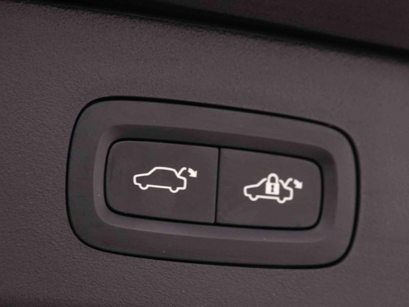 Photo 7 de l'offre de Lynk&Co 01 1.5 PHEV 261 ch DCTH7 à 29198€ chez Carlyss automobiles Vitré