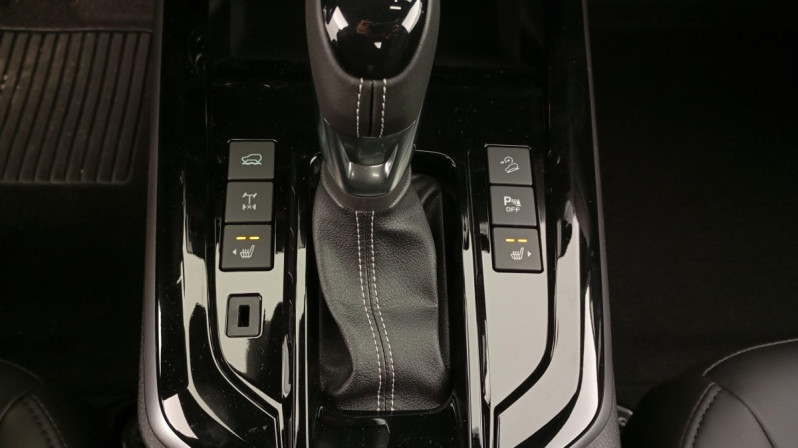 Photo 16 de l'offre de ISUZU D-MAX 1.9 4X4 SPACE CAB N60 F+  AT à 43601€ chez Carlyss automobiles Vitré