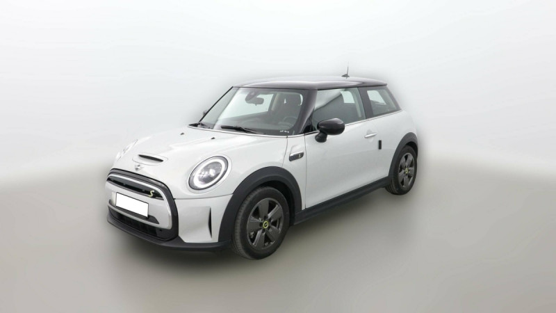 Photo 1 de l'offre de Mini HATCH 3 PORTES ELECTRIC F56 BEV LCI Hatch 3 Portes Cooper SE 184 ch Essential à 17698€ chez Carlyss automobiles Vitré