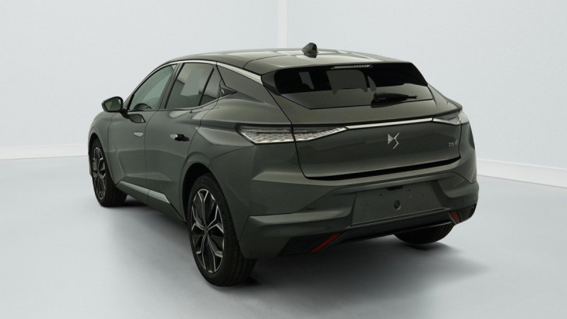 Photo 5 de l'offre de DS DS4 BlueHDi 130 EAT8 Etoile - Alcantara à 28264€ chez Carlyss automobiles Vitré