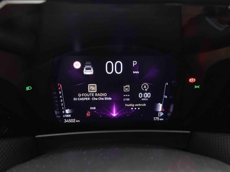 Photo 16 de l'offre de DS DS4 1.2 T 130 EAT8 Bastille à 24198€ chez Carlyss automobiles Vitré