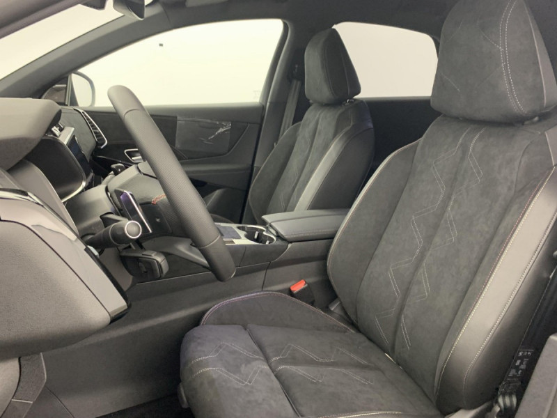 Photo 21 de l'offre de DS DS7 BlueHDi 130 EAT8 Pallas à 33998€ chez Carlyss automobiles Vitré