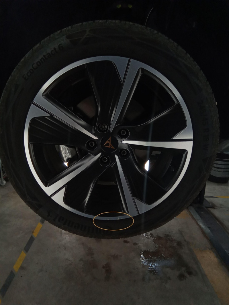 Photo 13 de l'offre de CUPRA Formentor Formentor 2.0 TDI 150 ch V à 29598€ chez Carlyss automobiles Vitré