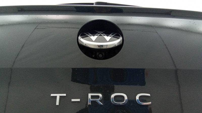 Photo 10 de l'offre de VOLKSWAGEN T-roc T-Roc 1.0 TSI 115 Start/Stop BVM6 Lounge à 21198€ chez Carlyss automobiles Vitré