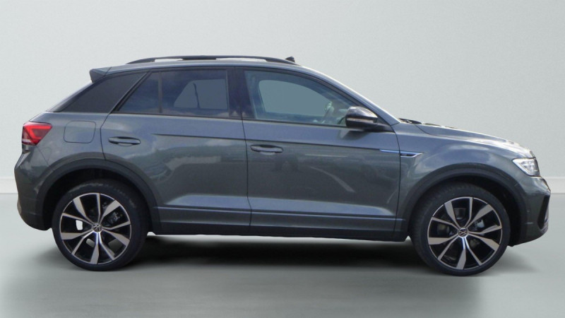 Photo 4 de l'offre de VOLKSWAGEN T-roc T-Roc 1.5 TSI EVO2 150 Start/Stop DSG7 R-Line Edition à 36398€ chez Carlyss automobiles Vitré