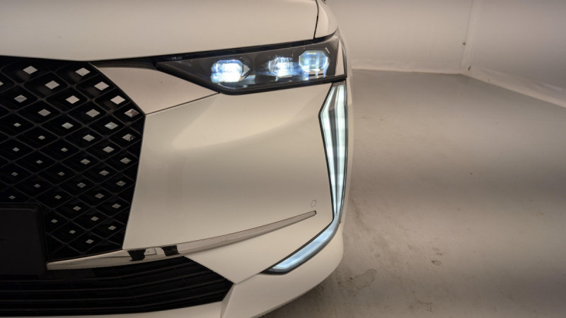Photo 21 de l'offre de DS DS4 PureTech 130 EAT8 Rivoli à 22855€ chez Carlyss automobiles Vitré