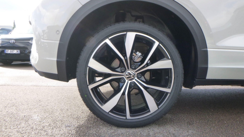 Photo 9 de l'offre de VOLKSWAGEN T-roc T-Roc 2.0 TDI 150 Start/Stop DSG7 R-Line Edition à 39398€ chez Carlyss automobiles Vitré