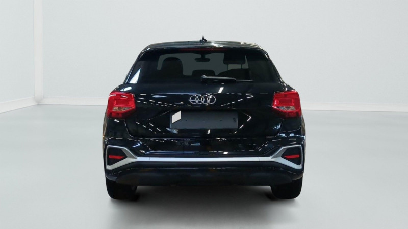 Photo 4 de l'offre de AUDI Q2 35 TFSI 150 S tronic 7 S Line à 28798€ chez Carlyss automobiles Vitré