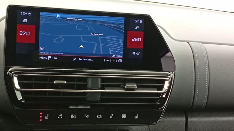 Photo 12 de l'offre de CITROEN C5 Aircross Hybride 136 e-DCS6 Plus à 23998€ chez Carlyss automobiles Vitré