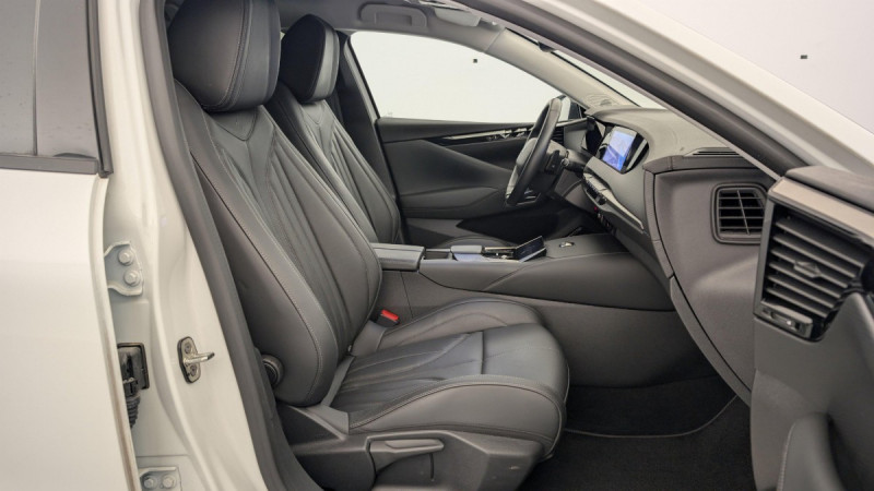 Photo 9 de l'offre de DS DS4 PureTech 130 EAT8 Rivoli à 22442€ chez Carlyss automobiles Vitré