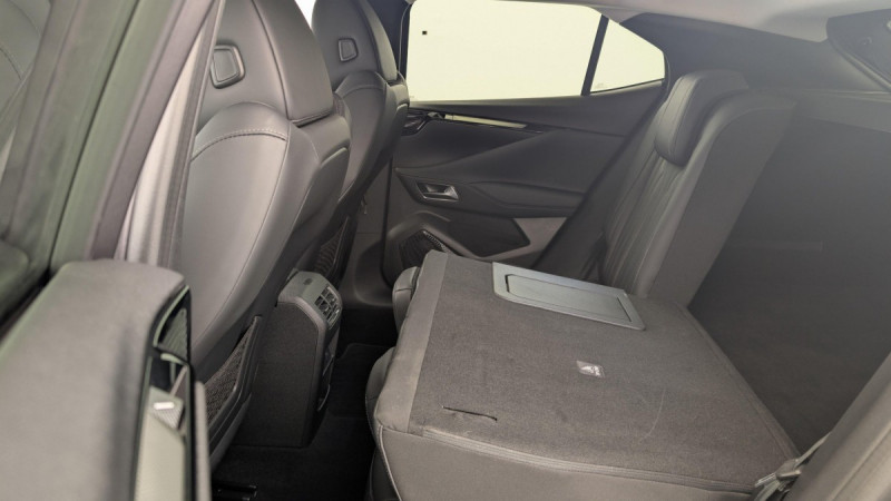 Photo 12 de l'offre de DS DS4 PureTech 130 EAT8 Rivoli à 22812€ chez Carlyss automobiles Vitré