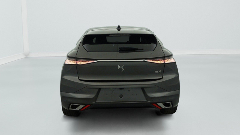 Photo 6 de l'offre de DS DS4 PureTech 130 EAT8 Rivoli à 22652€ chez Carlyss automobiles Vitré