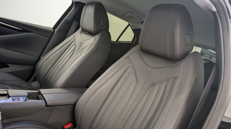 Photo 16 de l'offre de DS DS4 PureTech 130 EAT8 Rivoli à 22762€ chez Carlyss automobiles Vitré