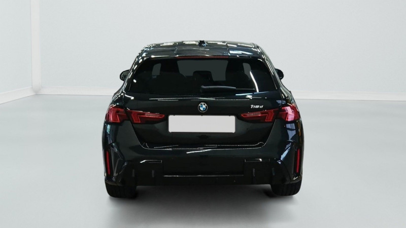 Photo 5 de l'offre de BMW Serie 1 F70 120d 163 ch DKG7 M Sport à 39298€ chez Carlyss automobiles Vitré