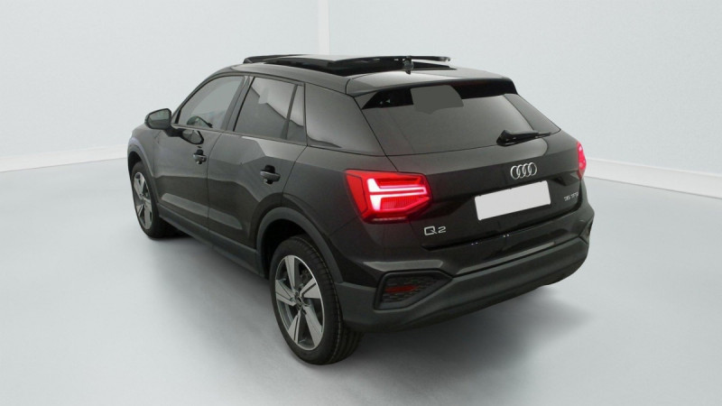 Photo 3 de l'offre de AUDI Q2 35 TFSI 150 S tronic 7 Design à 37098€ chez Carlyss automobiles Vitré