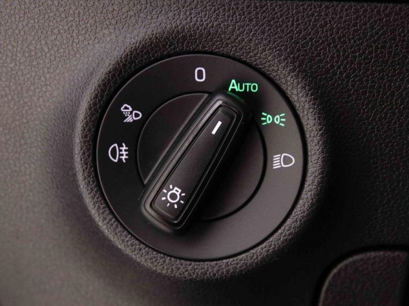 Photo 14 de l'offre de SKODA Kodiaq 2.0 Tdi 150 DSG Sportline 7pl à 40593€ chez Carlyss automobiles Vitré