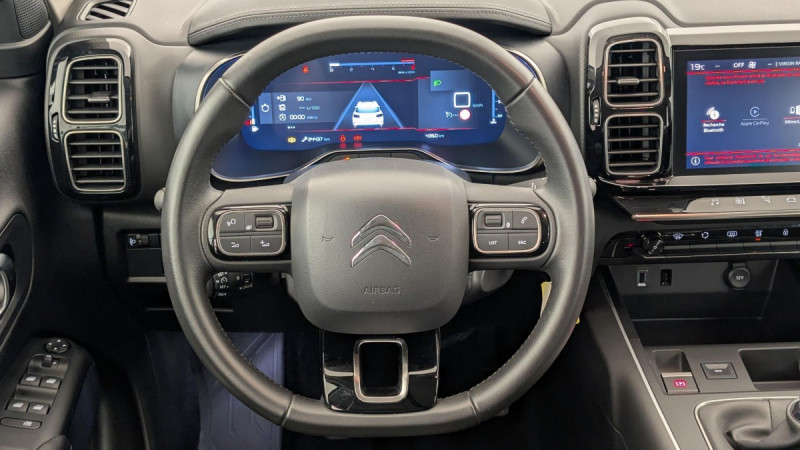 Photo 14 de l'offre de CITROEN C5 Aircross PureTech 130 S&S BVM6 Feel à 16178€ chez Carlyss automobiles Vitré