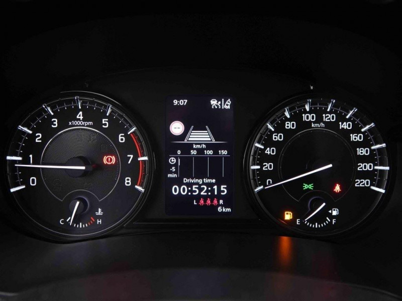 Photo 15 de l'offre de SUZUKI Vitara 1.4i MHEV GLX à 25954€ chez Carlyss automobiles Vitré