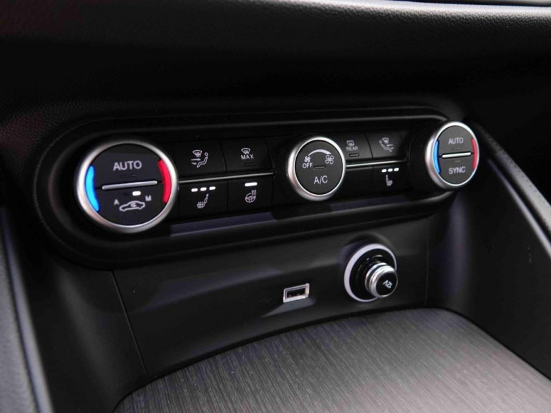 Photo 11 de l'offre de ALFA ROMEO Stelvio 2.0 Turbo AT8 Q4 Ti à 36152€ chez Carlyss automobiles Vitré