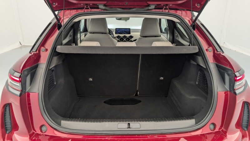 Photo 11 de l'offre de DS DS3 PureTech 130 EAT8 Esprit de Voyage à 23919€ chez Carlyss automobiles Vitré