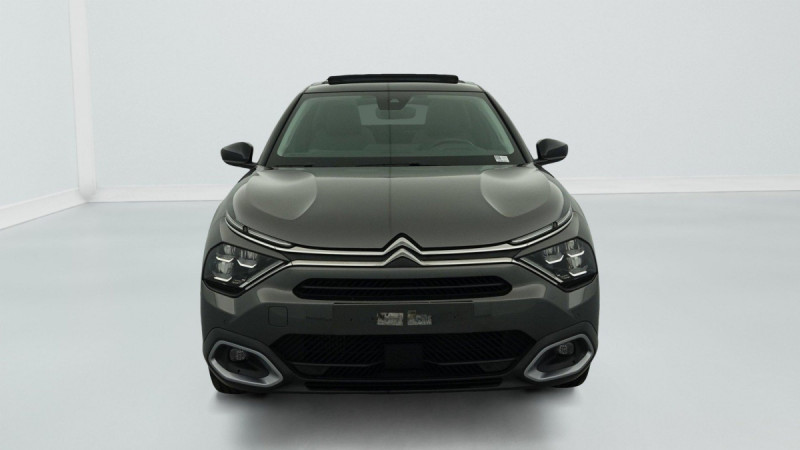 Photo 2 de l'offre de CITROEN C4 PureTech 130 S&S BVM6 Shine à 15514€ chez Carlyss automobiles Vitré