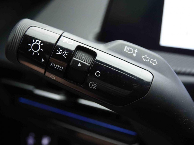 Photo 22 de l'offre de Kia EV6 229 GT-Line à 37597€ chez Carlyss automobiles Vitré