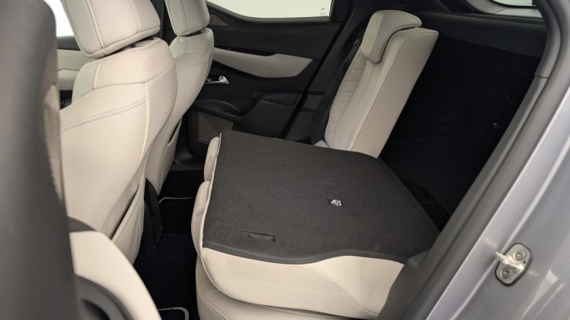 Photo 12 de l'offre de DS DS3 PureTech 130 EAT8 Esprit de Voyage à 21092€ chez Carlyss automobiles Vitré