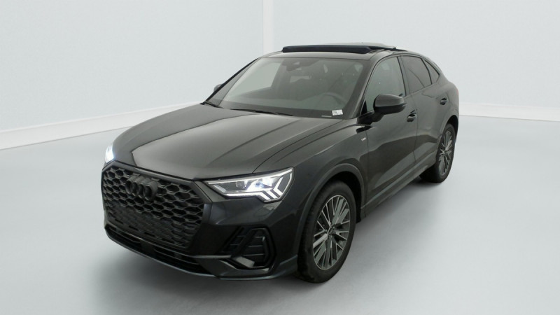 Photo 3 de l'offre de AUDI Q3 Sportback 35 TDI 150 ch S tronic 7 S line à 47498€ chez Carlyss automobiles Vitré