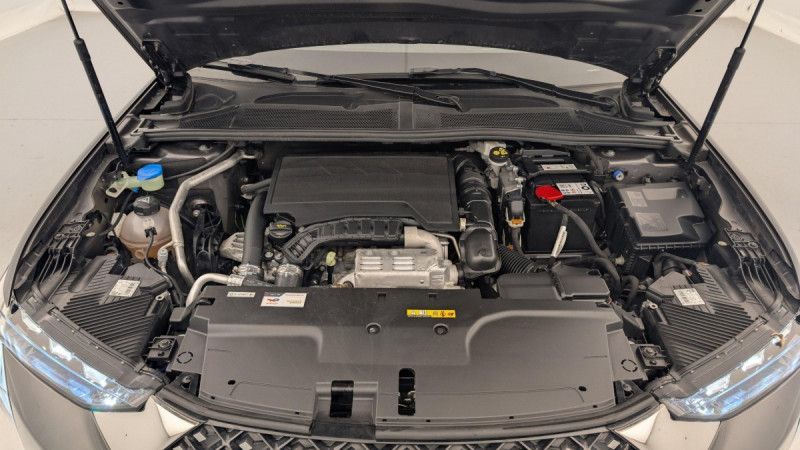 Photo 20 de l'offre de DS DS4 PureTech 130 EAT8 Rivoli à 22544€ chez Carlyss automobiles Vitré