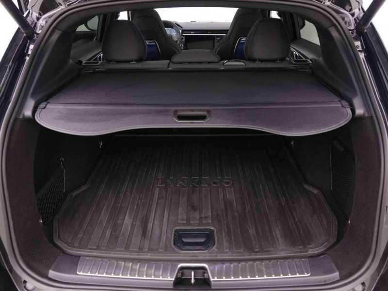 Photo 6 de l'offre de Lynk&Co 01 1.5 PHEV 261 ch DCTH7 à 29198€ chez Carlyss automobiles Vitré