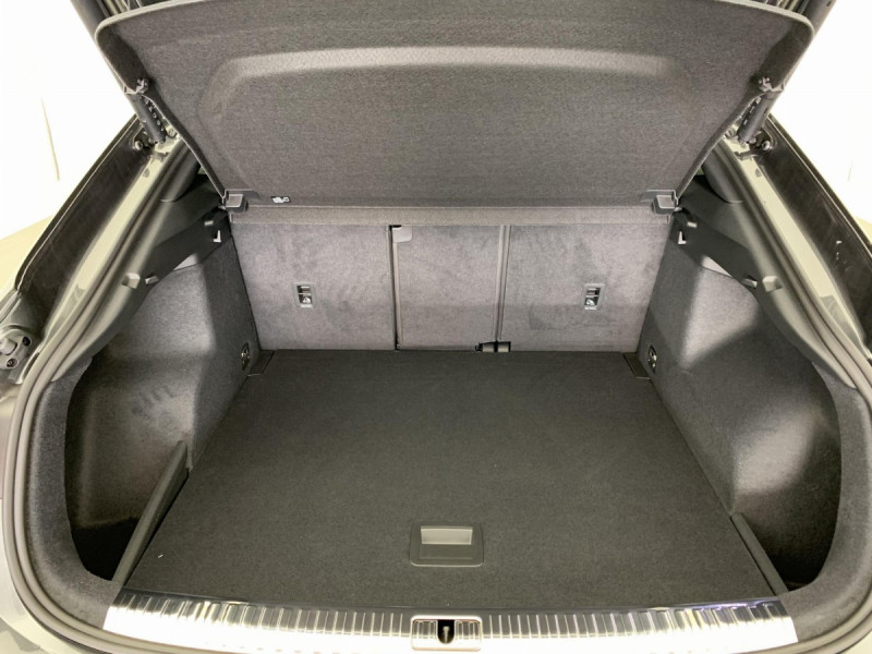 Photo 11 de l'offre de AUDI Q3 Sportback 35 TDI 150 ch S tronic 7 S line plus à 48998€ chez Carlyss automobiles Vitré