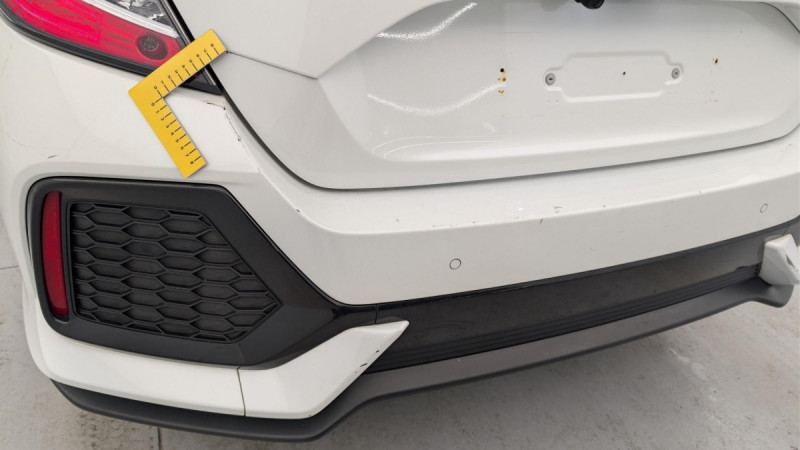 Photo 26 de l'offre de HONDA Civic 2018 CIVIC 1.0 I-VTEC 126 ELEGANCE à 14498€ chez Carlyss automobiles Vitré